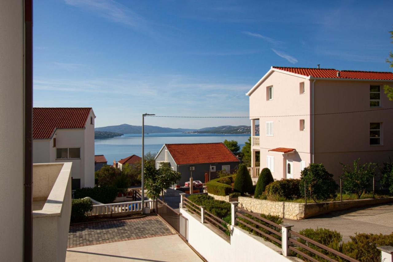 Villa Bianca Trogir Exterior photo
