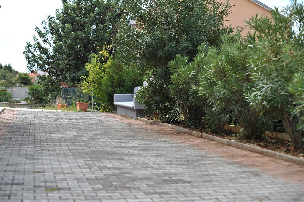 Villa Bianca Trogir Exterior photo